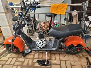 Motorcycle 2021 Yellow