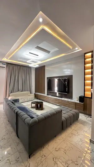 Furnished 4bdrm Duplex in Vgc, Chevron for rent