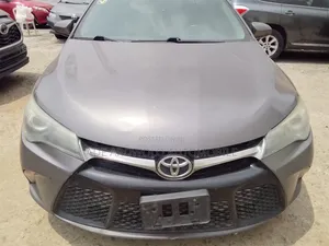 Toyota Camry 2015 Gray