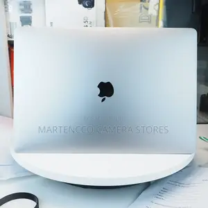 Laptop Apple MacBook 2018 16GB Intel Core i7 SSD 512GB