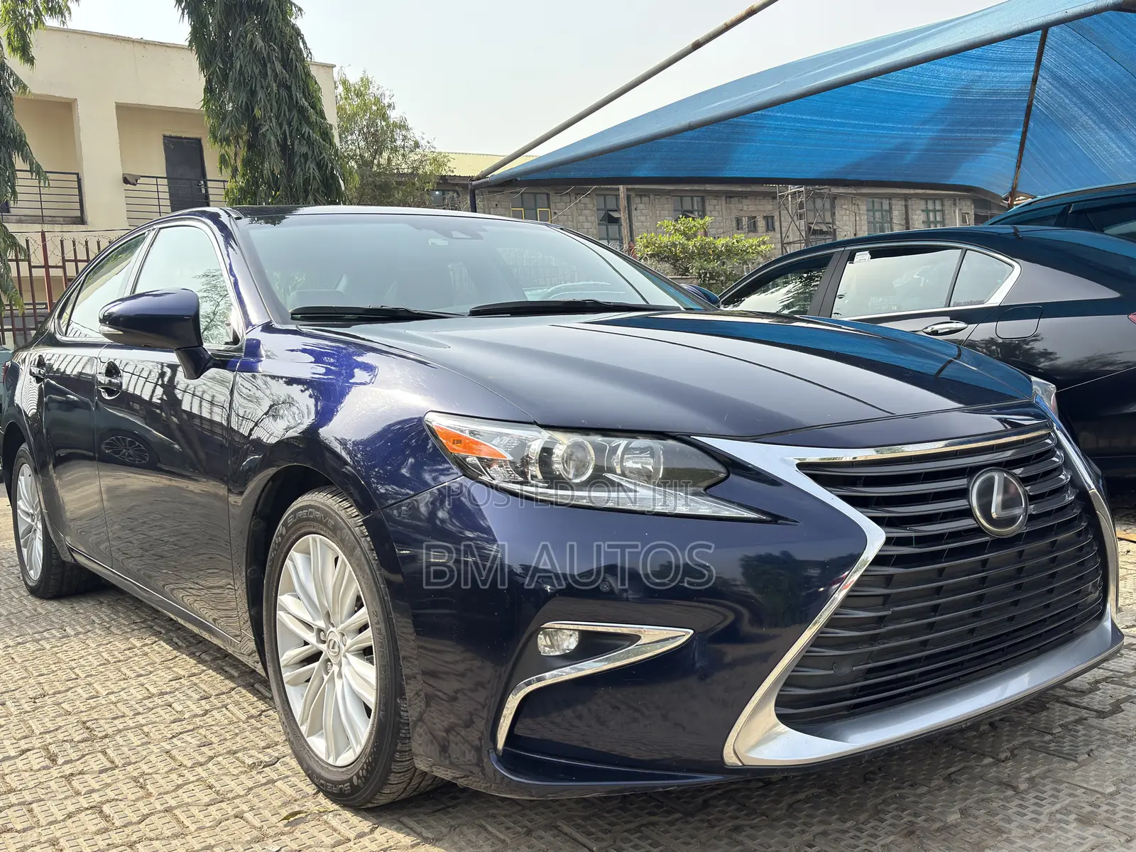 Lexus ES 2017 Blue