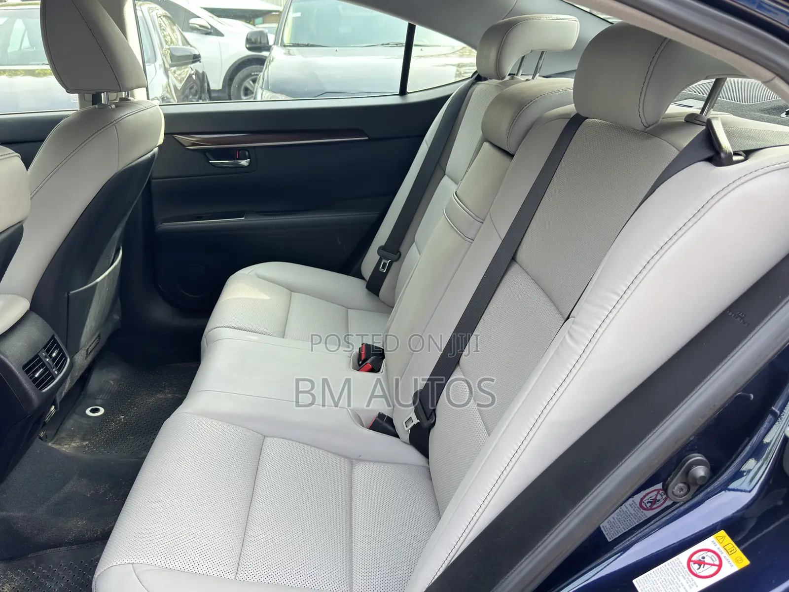 Lexus ES 2017 Blue