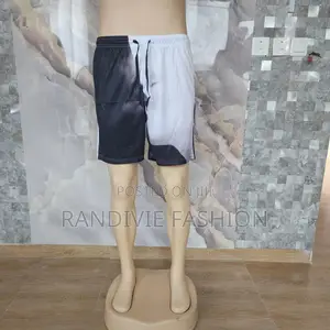 Kiss Me Shorts [Black/White]