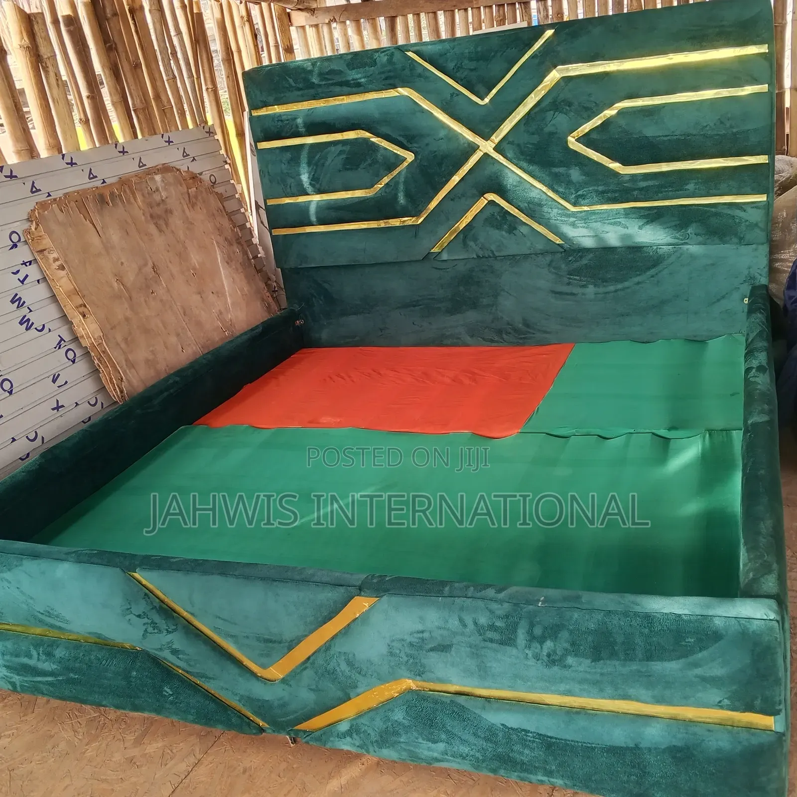 Beautiful Newly Built 6by6ft Bed Frame
