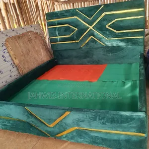 Beautiful Newly Built 6by6ft Bed Frame