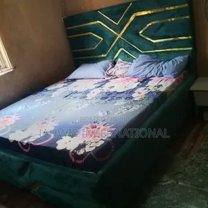 Beautiful Newly Built 6by6ft Bed Frame