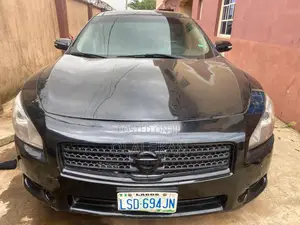 Nissan Maxima 2013 Black