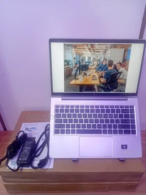 New Laptop HP 240 G2 16GB AMD Ryzen 5 SSD 256GB