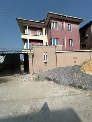 3bdrm Apartment in Ikate for rent