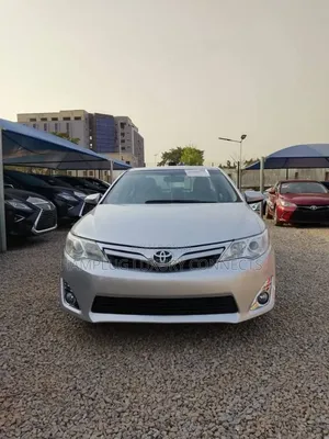 Toyota Camry 2014 Silver