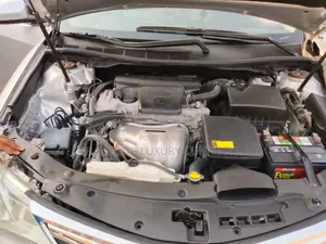 Toyota Camry 2014 Silver