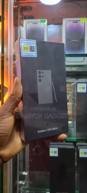 New Samsung Galaxy S24 Ultra 512 GB