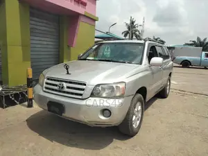Toyota Highlander 2005 Silver