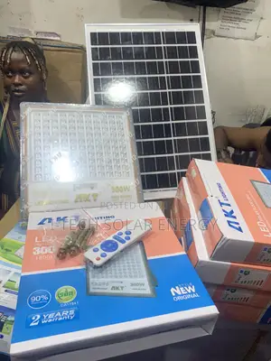 Akt 300w Solar Flood Light