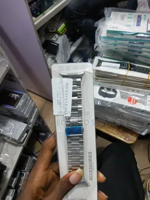 Watch 8 Ultra Chain Strip
