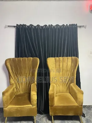 2 Single Chair Available for Sell