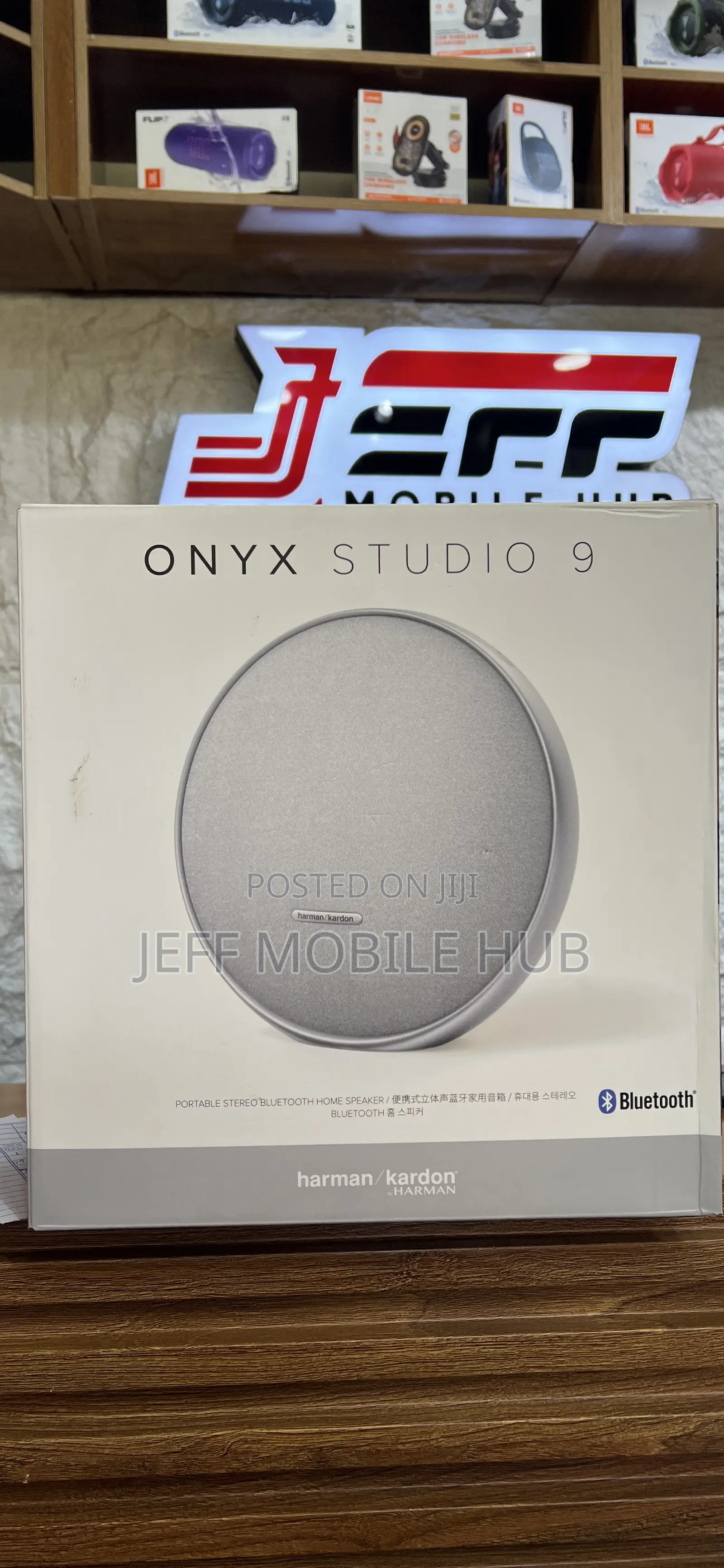Brand New Onyx Studio 9