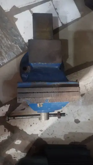 Bench Vice 5"