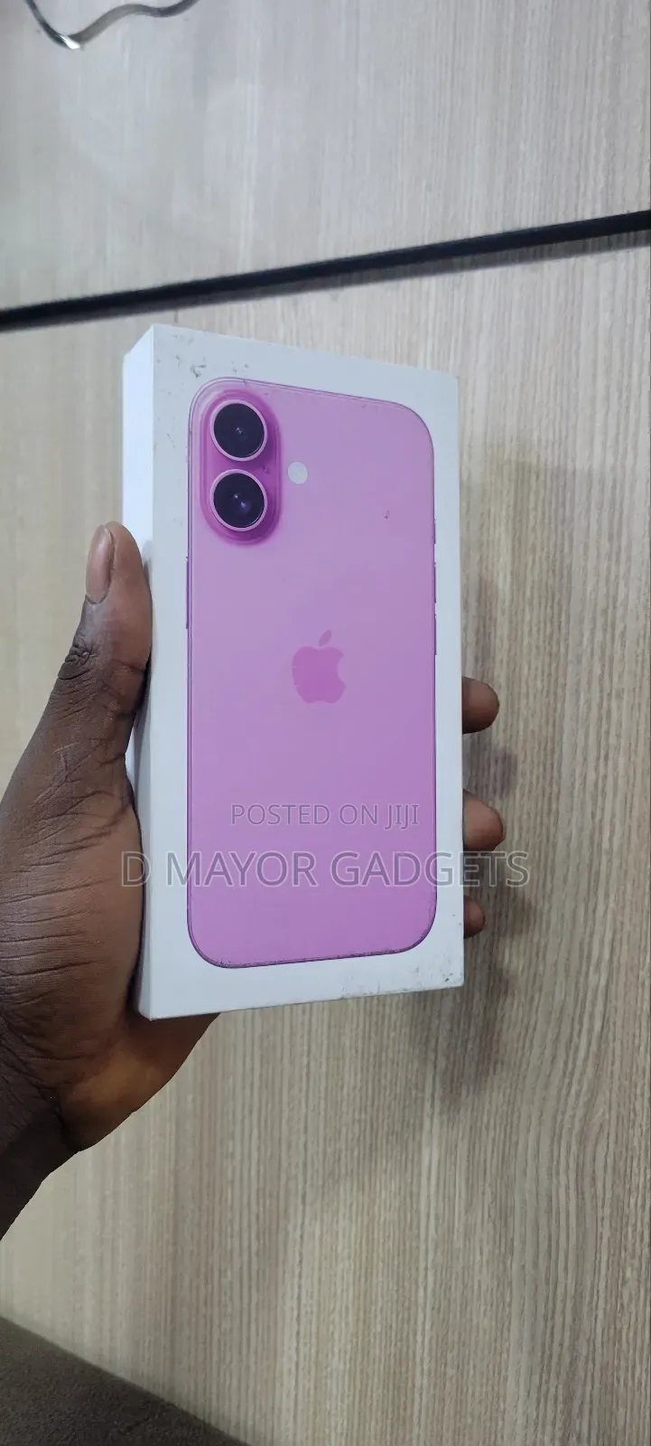New Apple iPhone 16 128 GB Pink