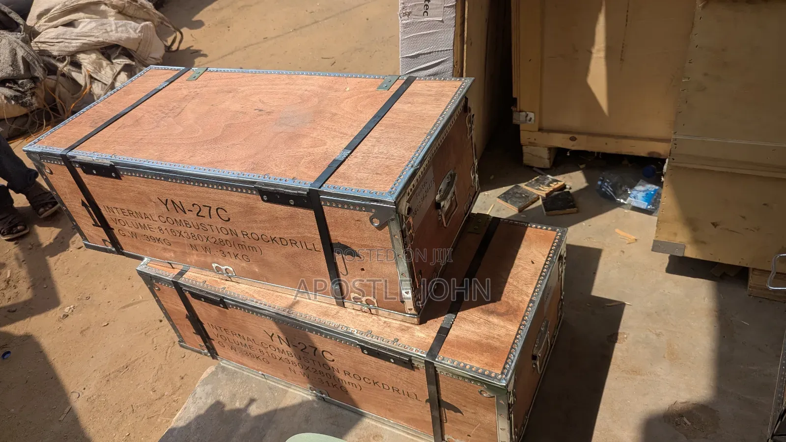 Gasoline Rock Drilling Machine