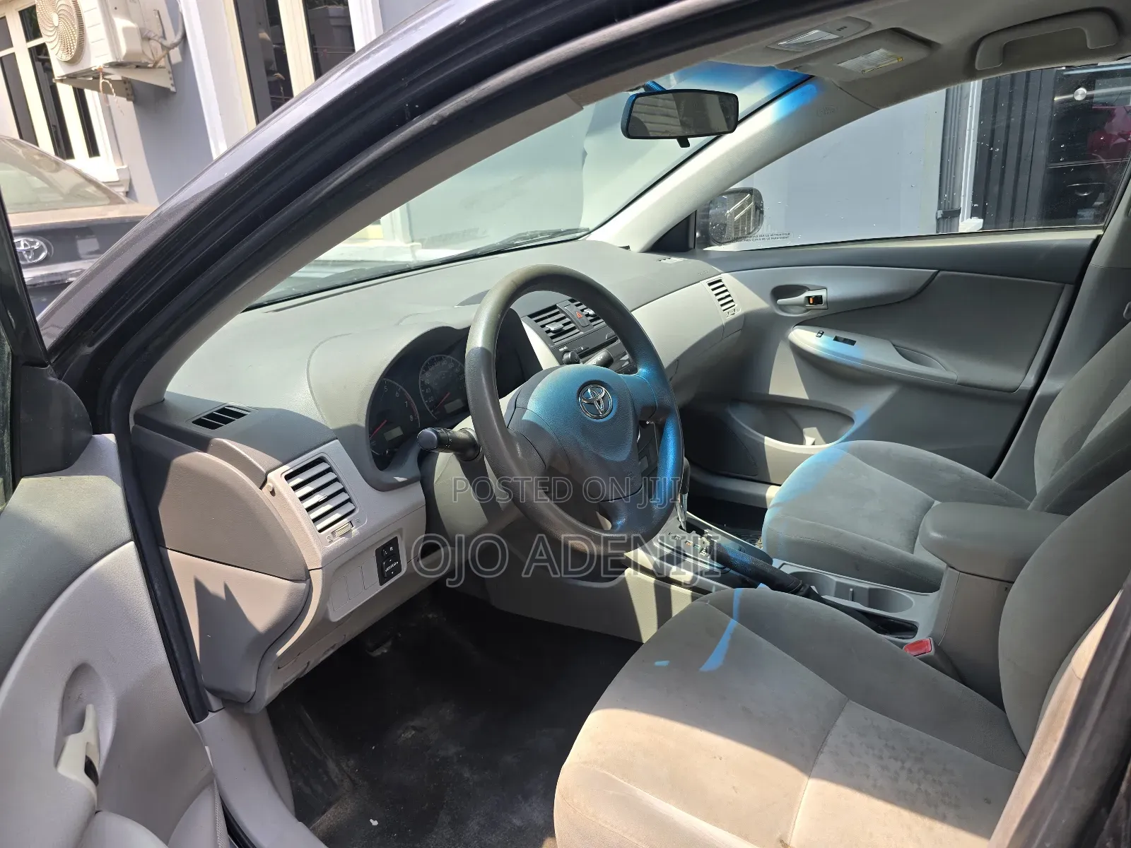Toyota Corolla 2009 Gray