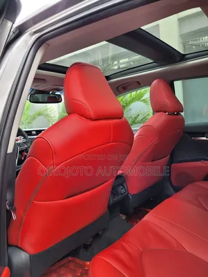 Toyota Camry 2018 Gray