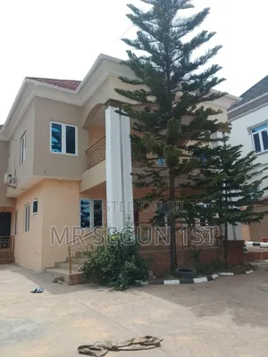4bdrm Duplex in Akoto Estate, Akala Express for rent