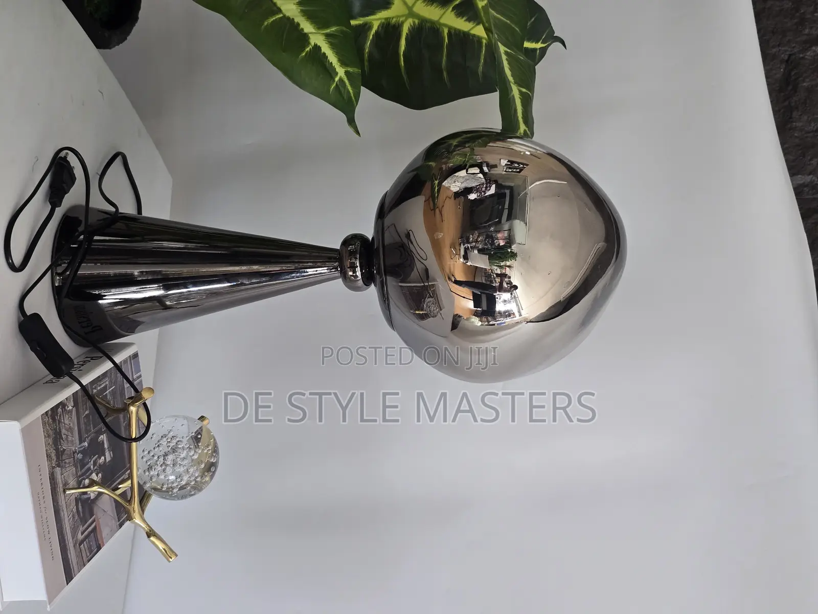 1 Luxury Lamps