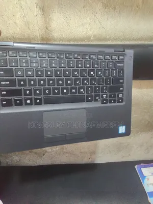 Laptop Dell Latitude 5300 8GB Intel Core i5 SSD 256GB
