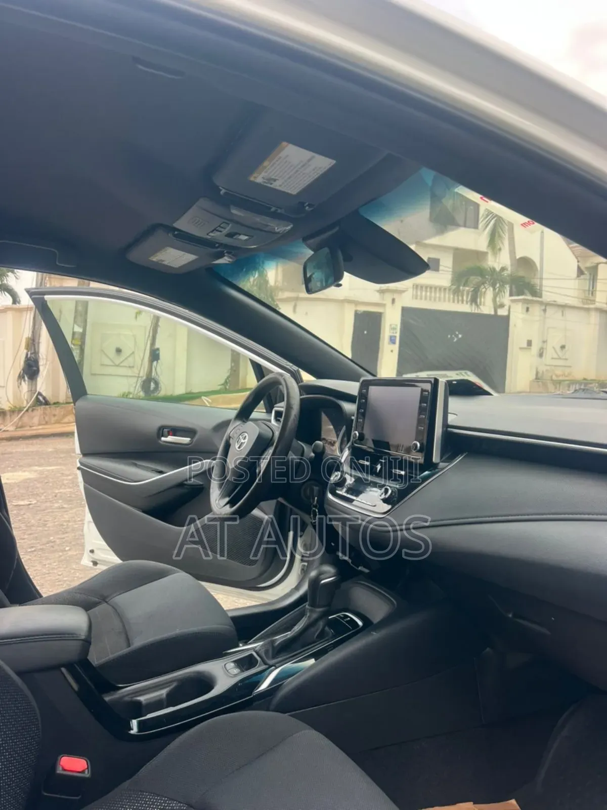 Toyota Corolla 2020 White