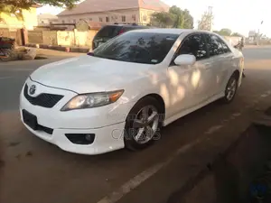 Toyota Camry 2011 White