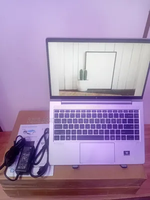 New Laptop HP 245 G4 16GB AMD Ryzen 5 SSD 256GB