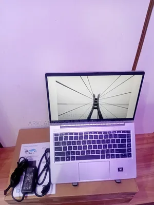New Laptop HP 250 G1 16GB AMD Ryzen 5 SSD 512GB