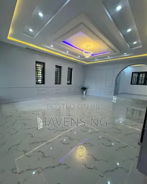 3bdrm Bungalow in Oluyole for sale