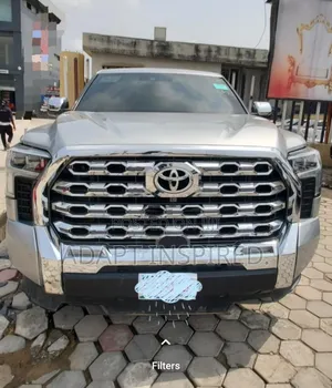 Toyota Tundra 2023 Silver