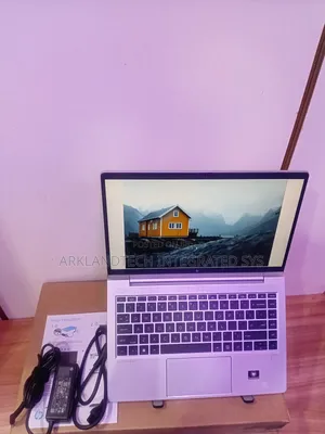 New Laptop HP 250 G3 16GB AMD Ryzen 5 SSD 512GB