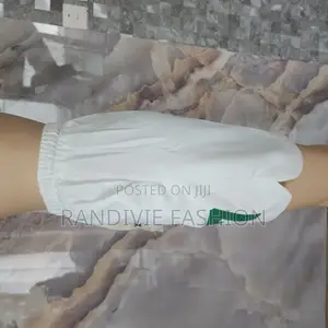 7 Shorts [White]