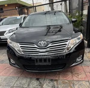 Toyota Venza XLE 2010 Black