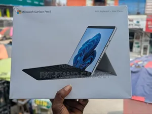 New Laptop Microsoft Surface Pro 8 16GB Intel Core i7 SSD 256GB