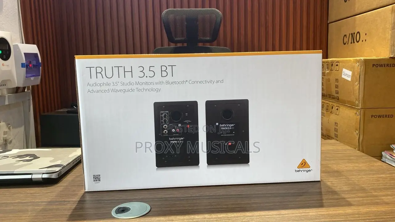 Behringer Truth 3.5 Bt Studio Monitor Speakers