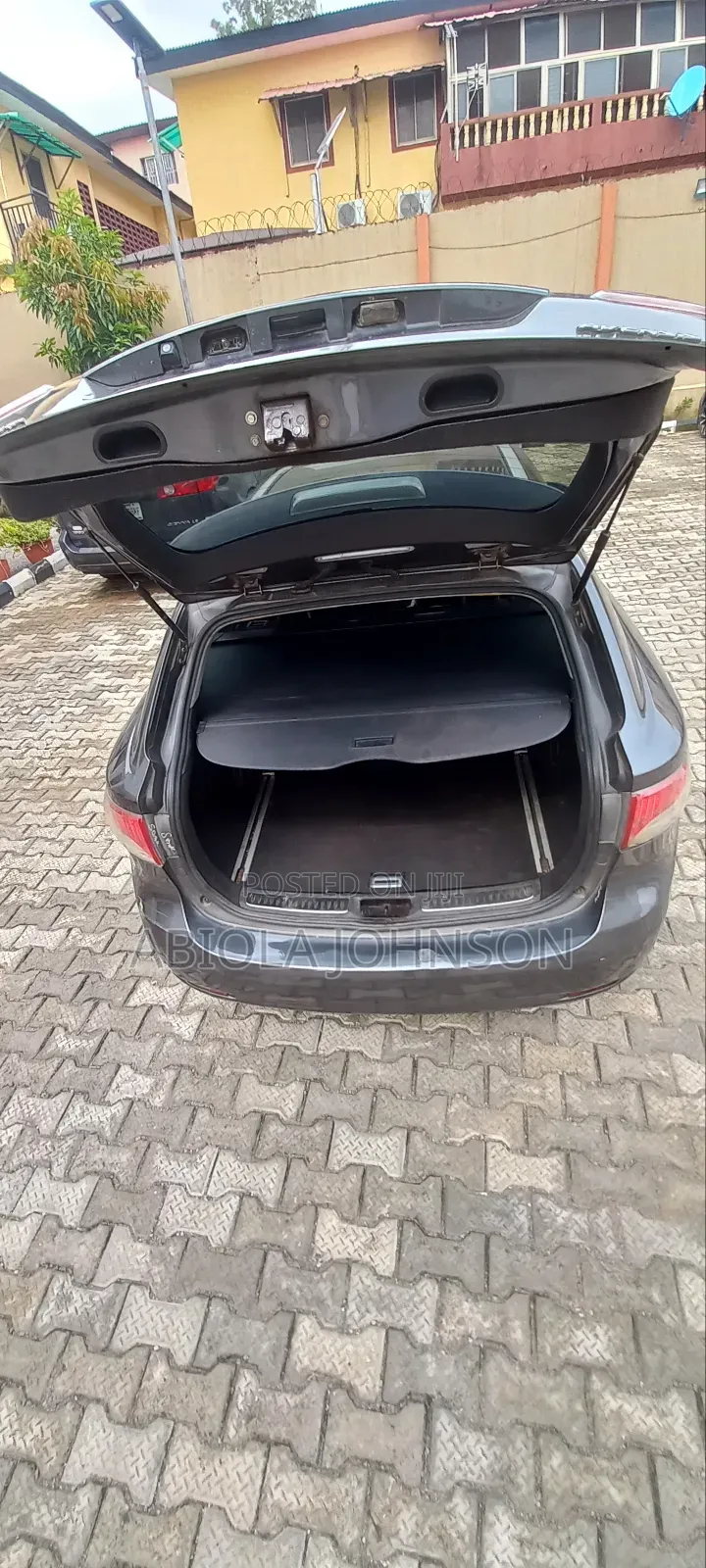 Toyota Avensis 2.0 Advanced Automatic 2012 Black