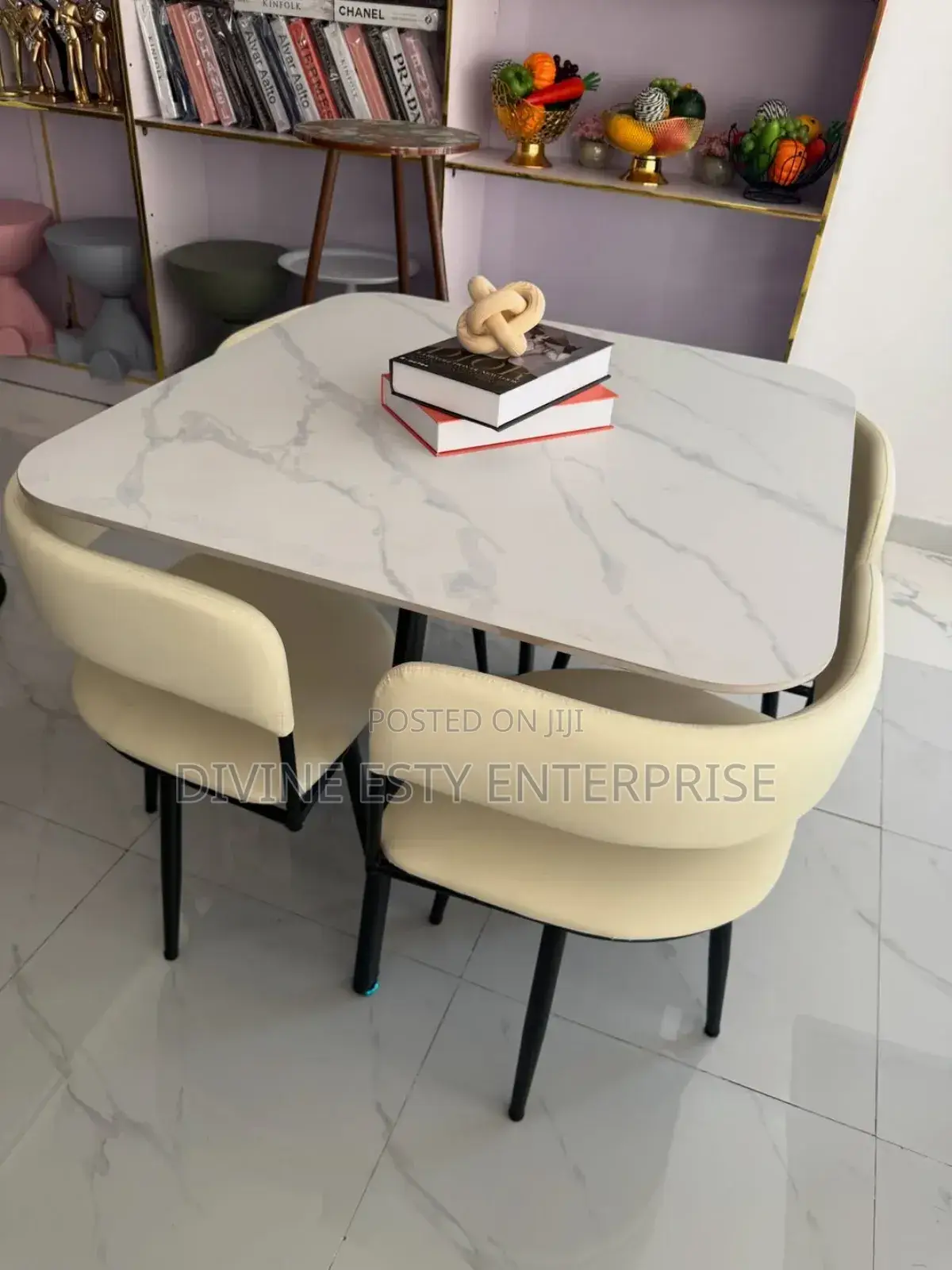 Stylish Dining Table Set