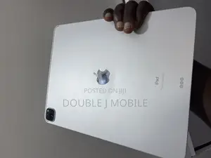 Apple iPad Pro 12.9 (2021) 128 GB Silver