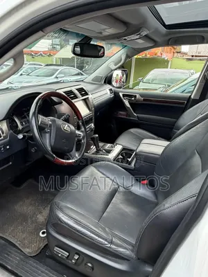 Lexus GX 460 Base 2017 White
