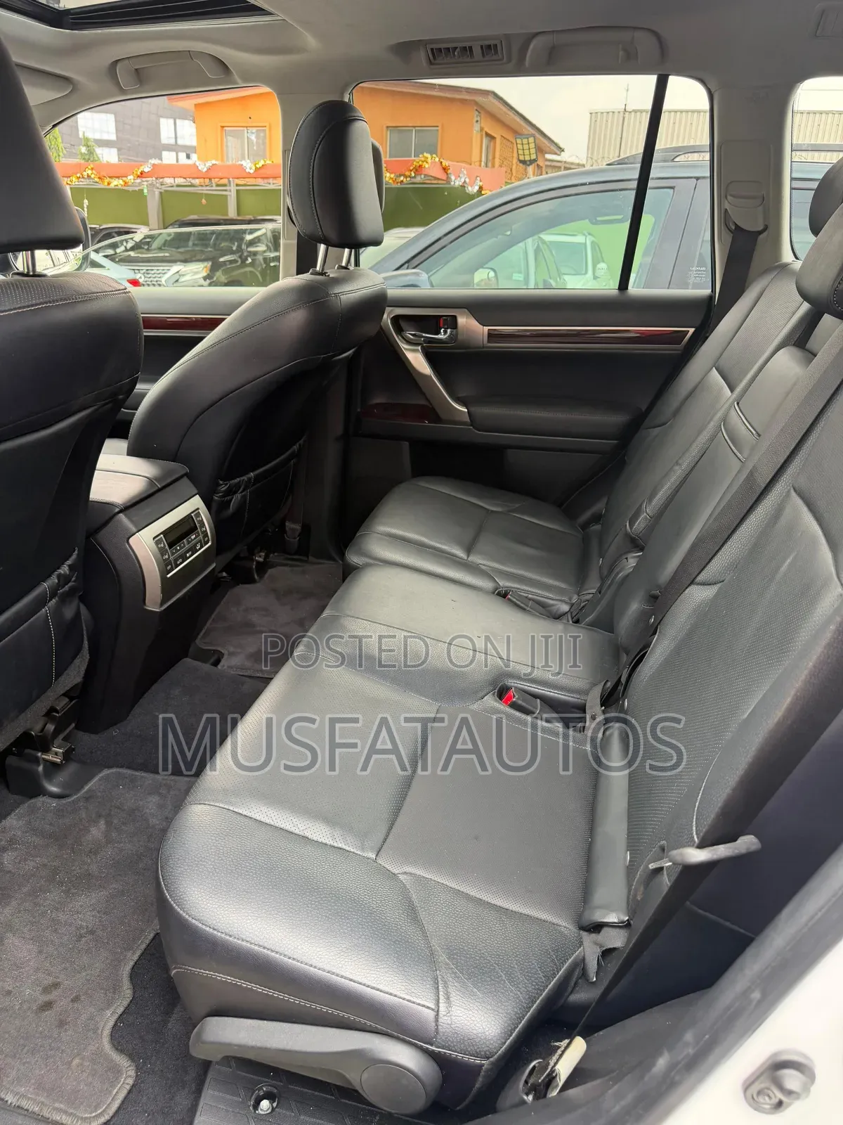 Lexus GX 460 Base 2017 White
