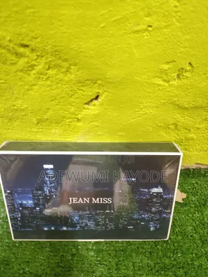 Jean Miss Perfume