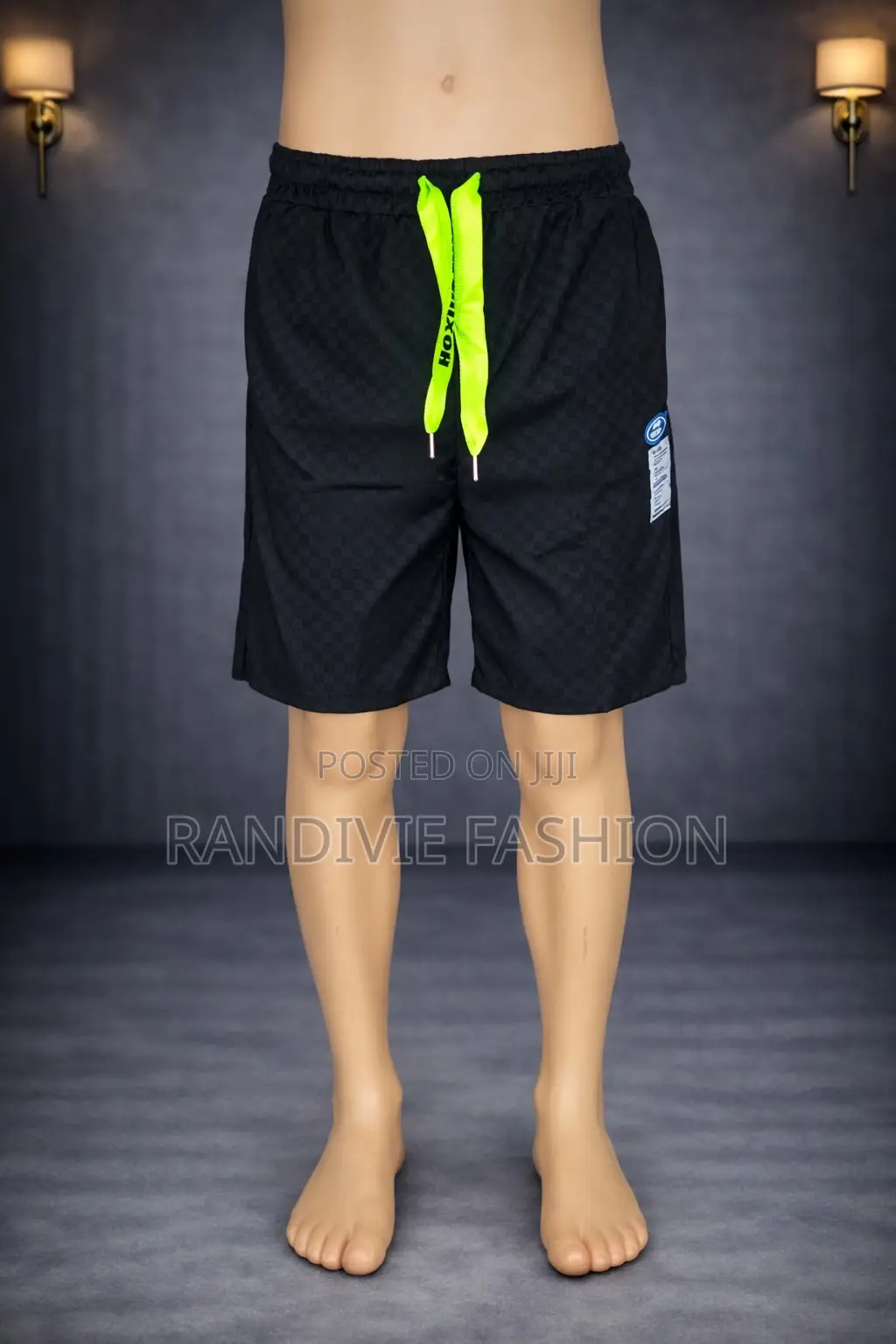 Hello Shorts [Black]