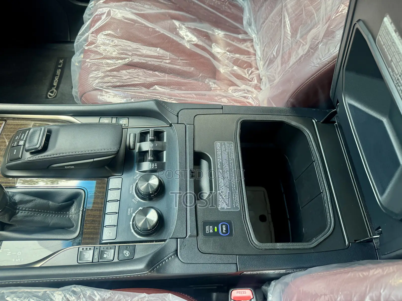 Lexus LX 2018 Black