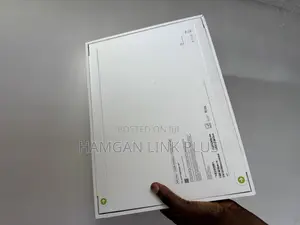 New Laptop Apple MacBook Air 2025 M4 15-inch 24GB Apple M4 SSD 512GB