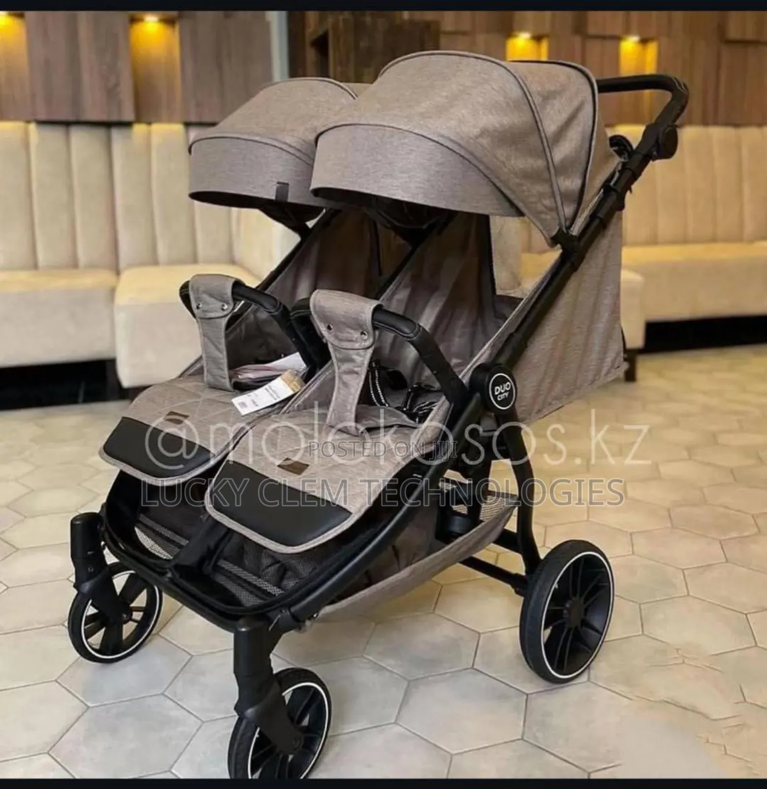 Design Twin Circle Push Chair Stroller
